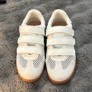 Steve Madden White Mesh Sneakers